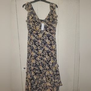 Black cream floral dress. Size m